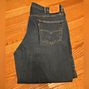 Levi's Classic 550 Straight Leg Relaxed Fit Dark Stone Wash Blue Jeans - 42 x 30